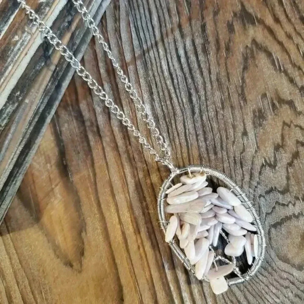 Hand Crafted Bali Gray Shell Tree of Life Gemstone Necklace